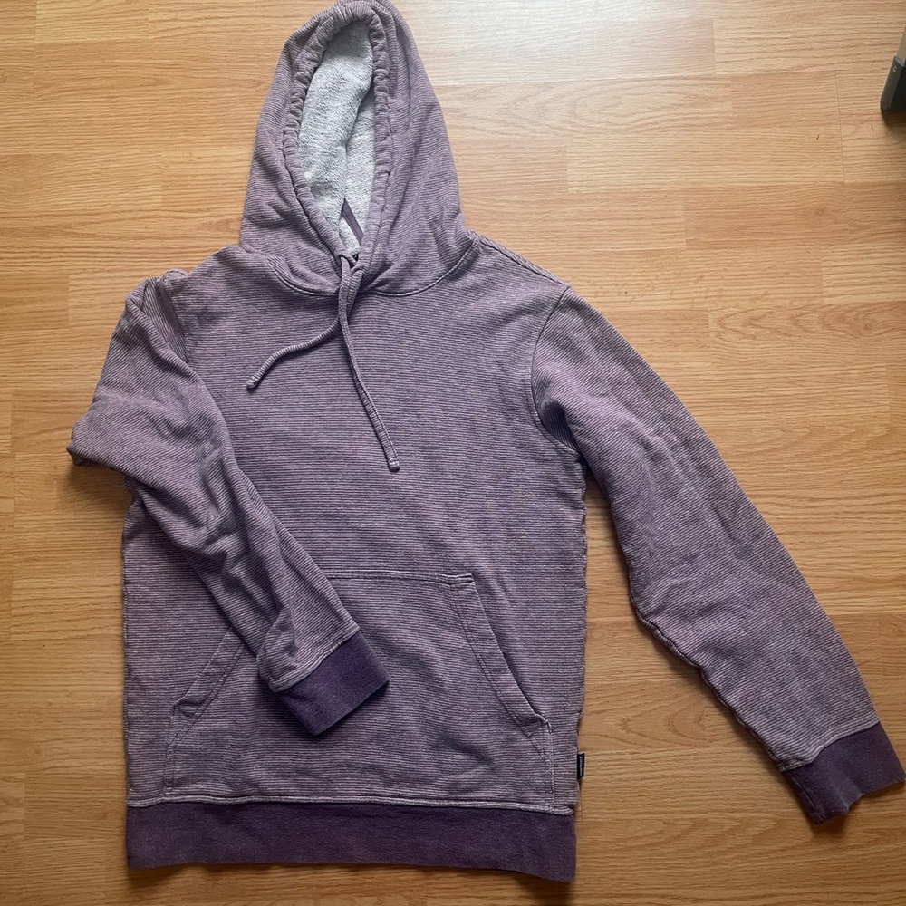 Patagonia hoodie sz small maroon stripes kangaroo pocket casual outdoors organic